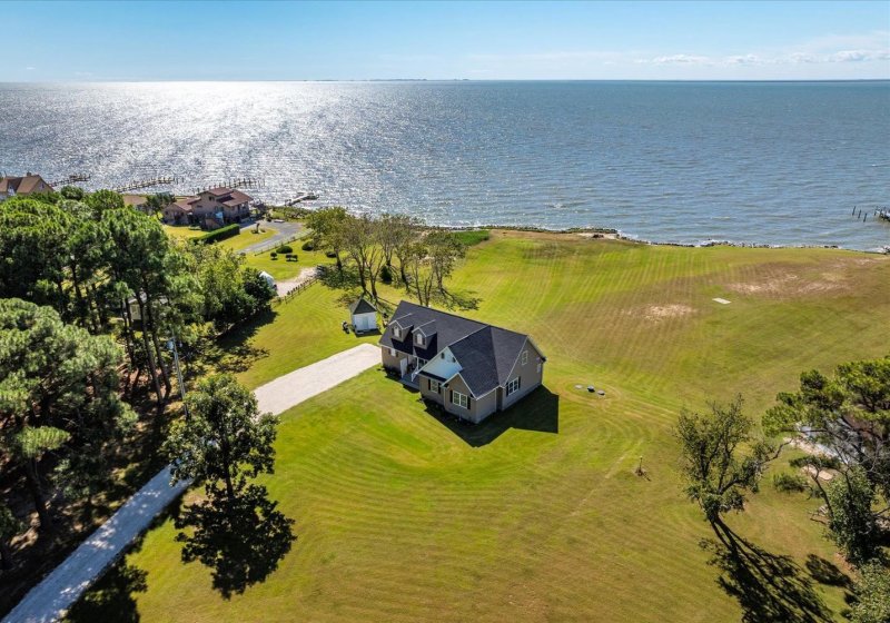 DEAL ISLAND